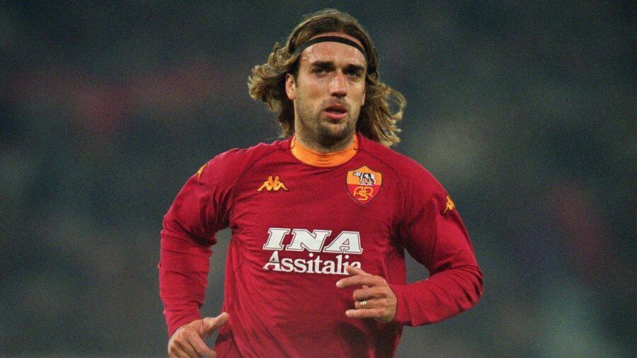 Gabriel Batistuta berseragam AS Roma